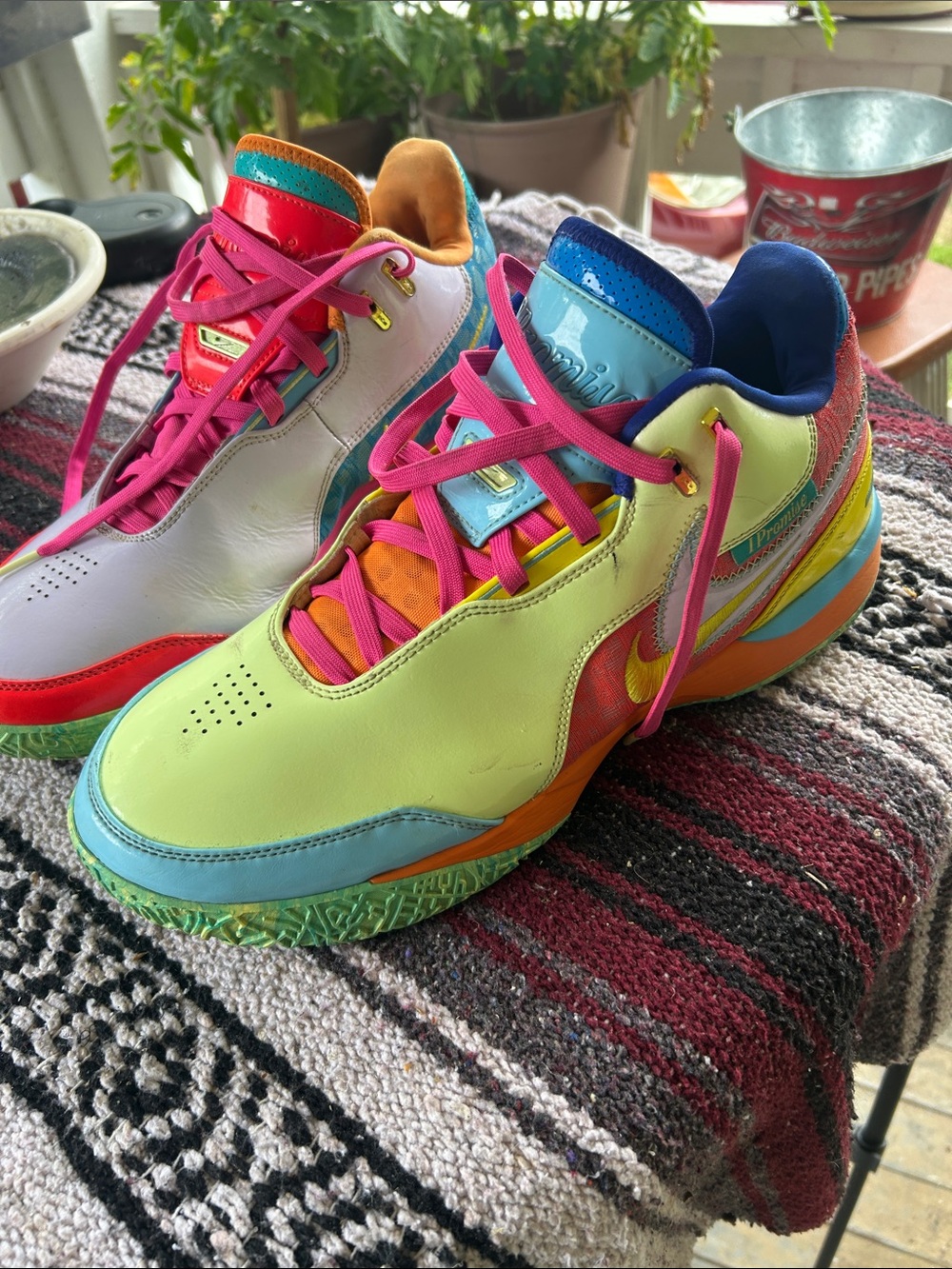 LeBron nxxt generation sz 13 bundle Jordan saucony sneakers